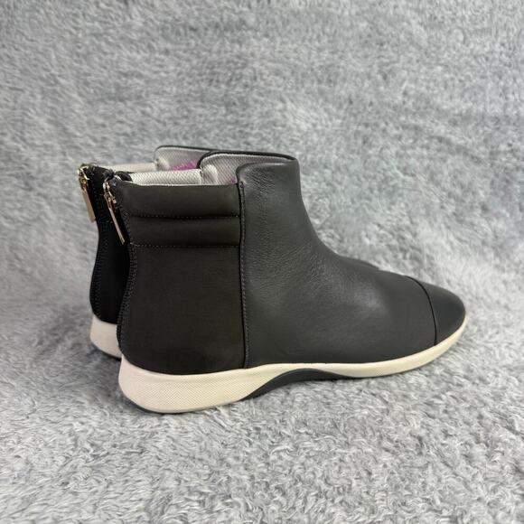 Sava Softwalk Hope Booties Black Leather Women's Size 9 Ankle Boots MSRP $150 - Picture 8 of 12